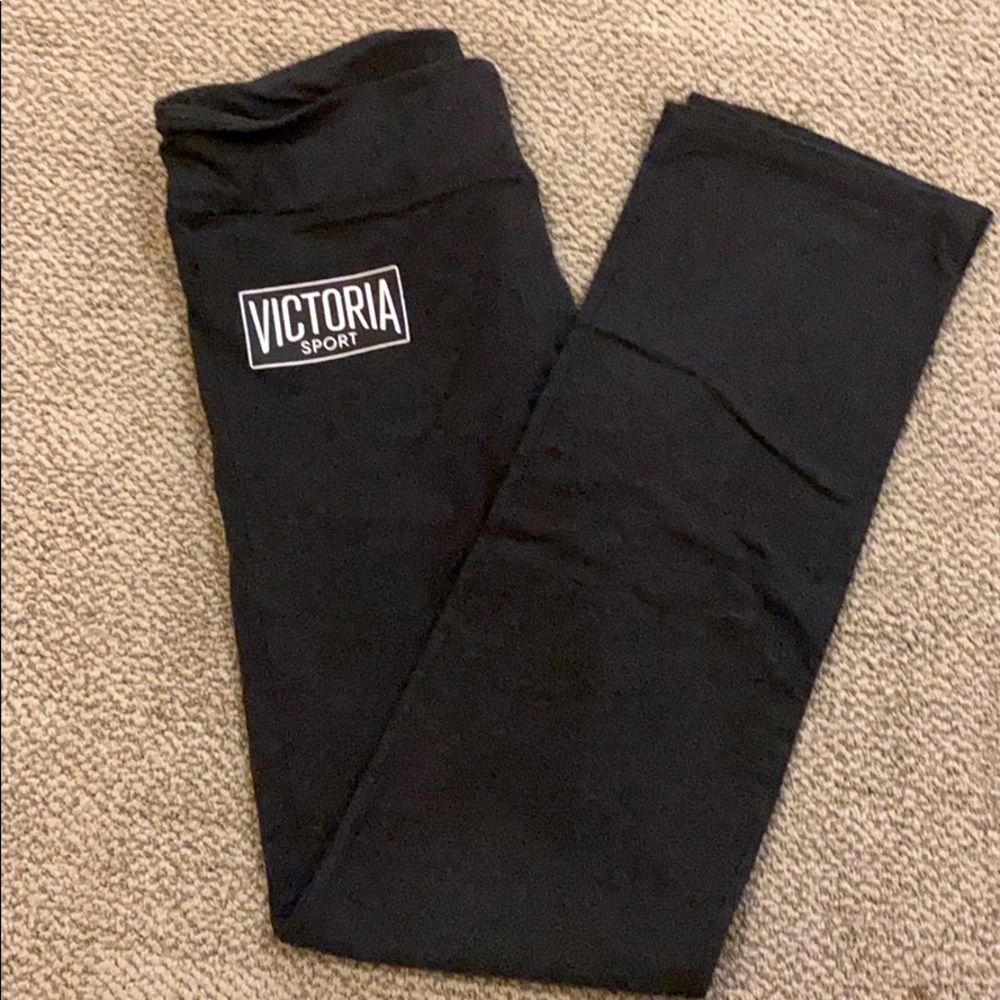 Victoria sport flared leggings yoga pants